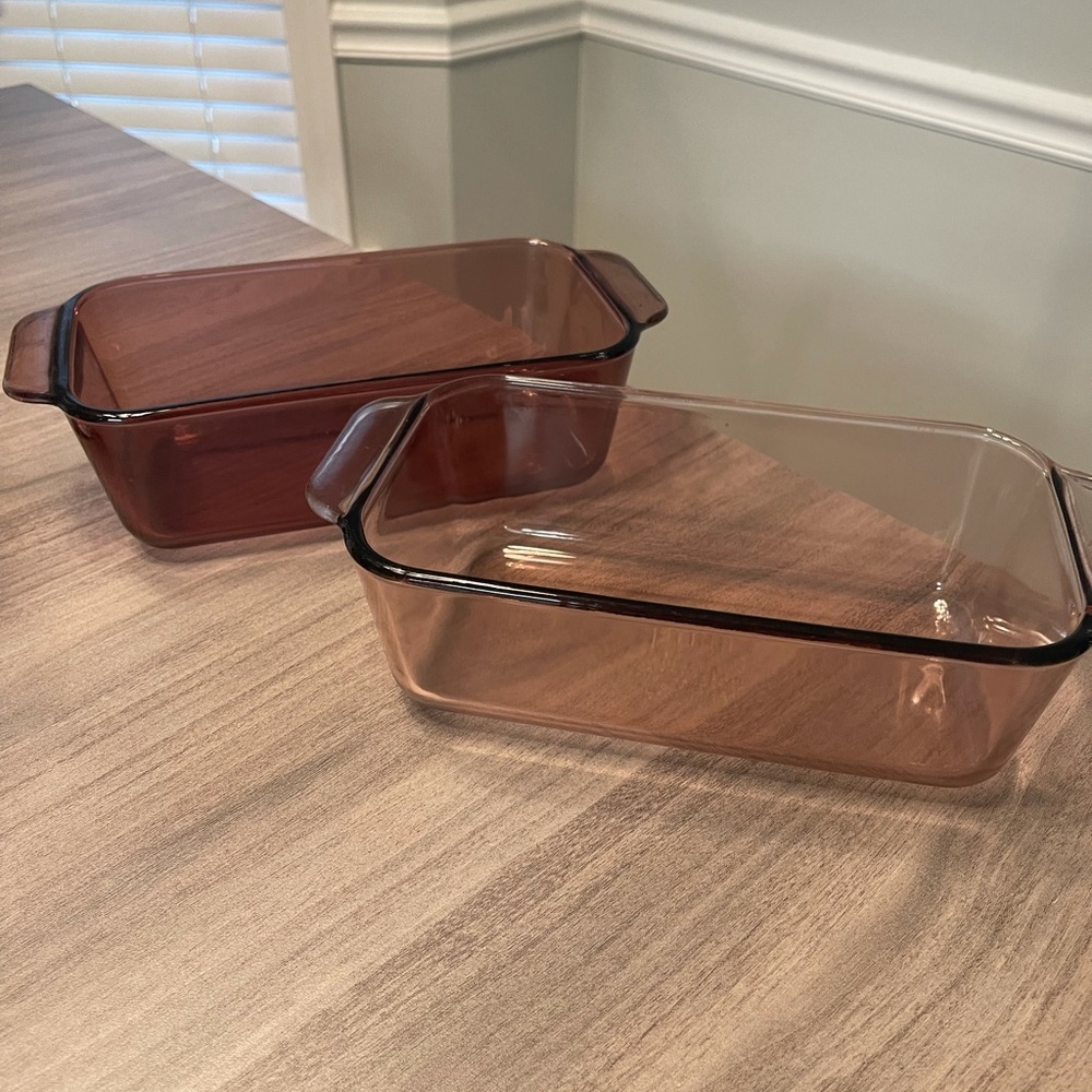 Set of 2 vintage Pyrex Corning Cranberry loaf pans